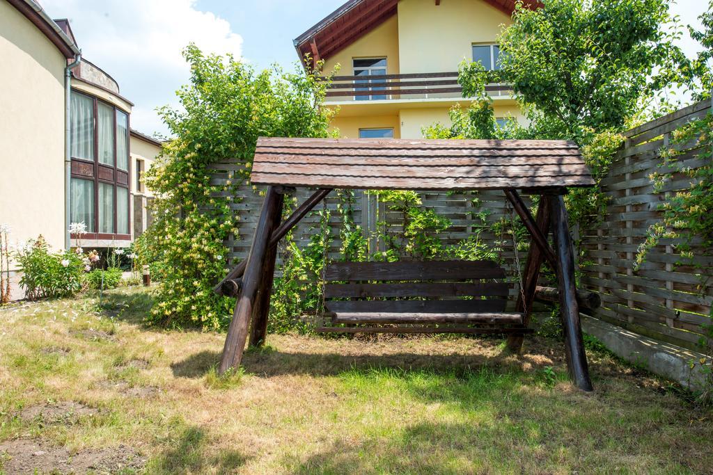 Aseltur Brasov Hotel Exterior foto